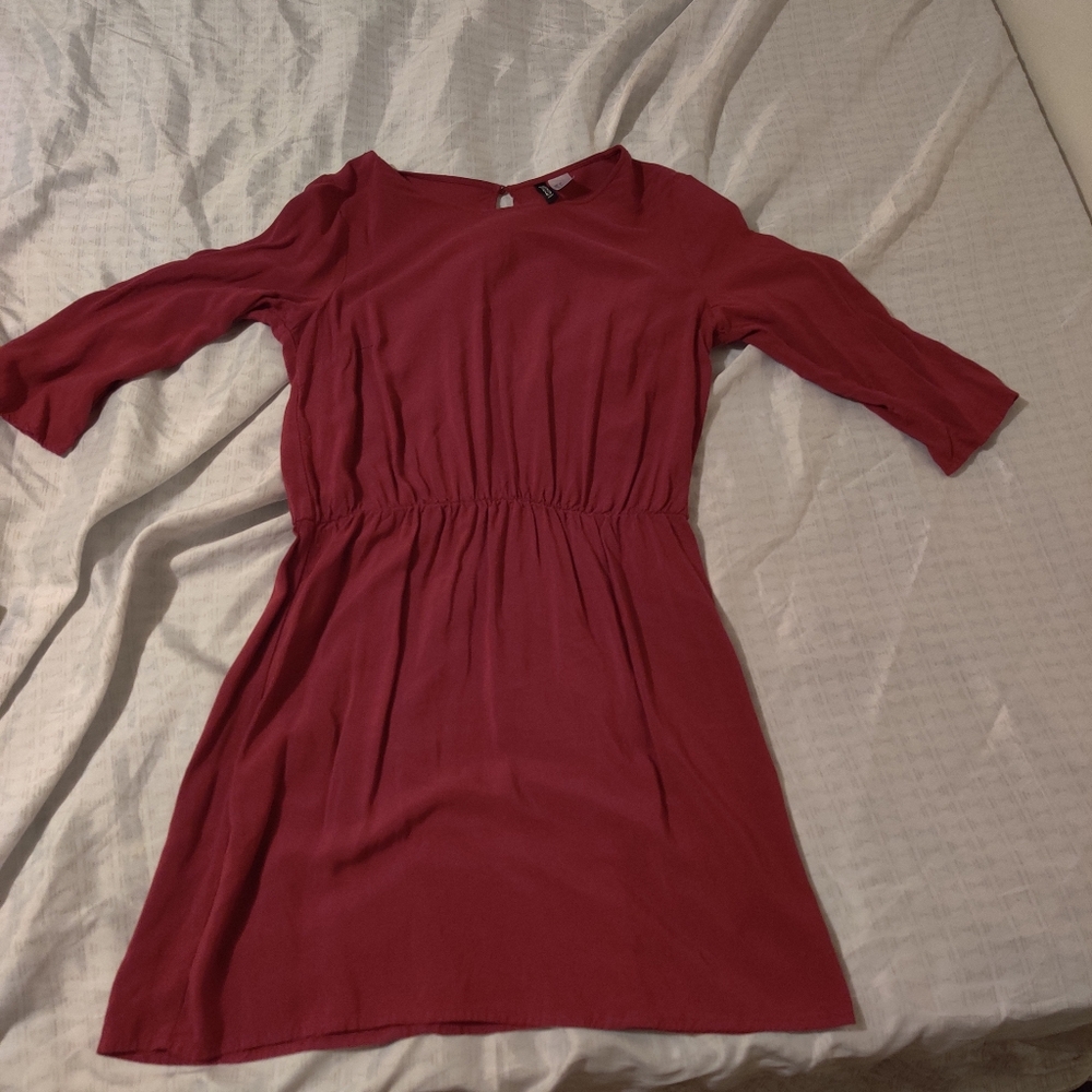 Burgundy viscose summer dress with sleeves